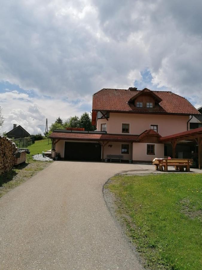Ferienwohnung Familie Pichler Neumarkt in Steiermark Dış mekan fotoğraf