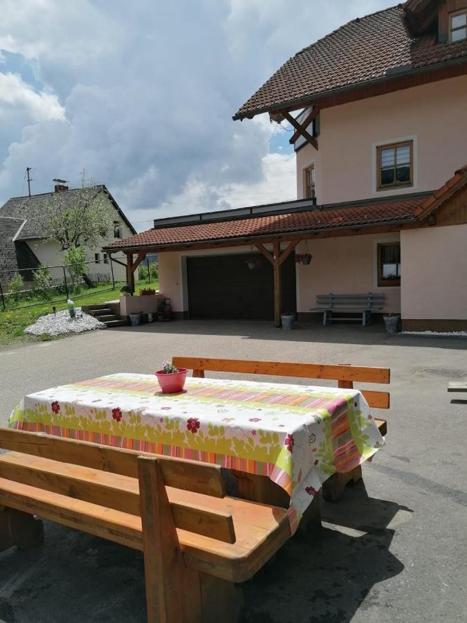 Ferienwohnung Familie Pichler Neumarkt in Steiermark Dış mekan fotoğraf